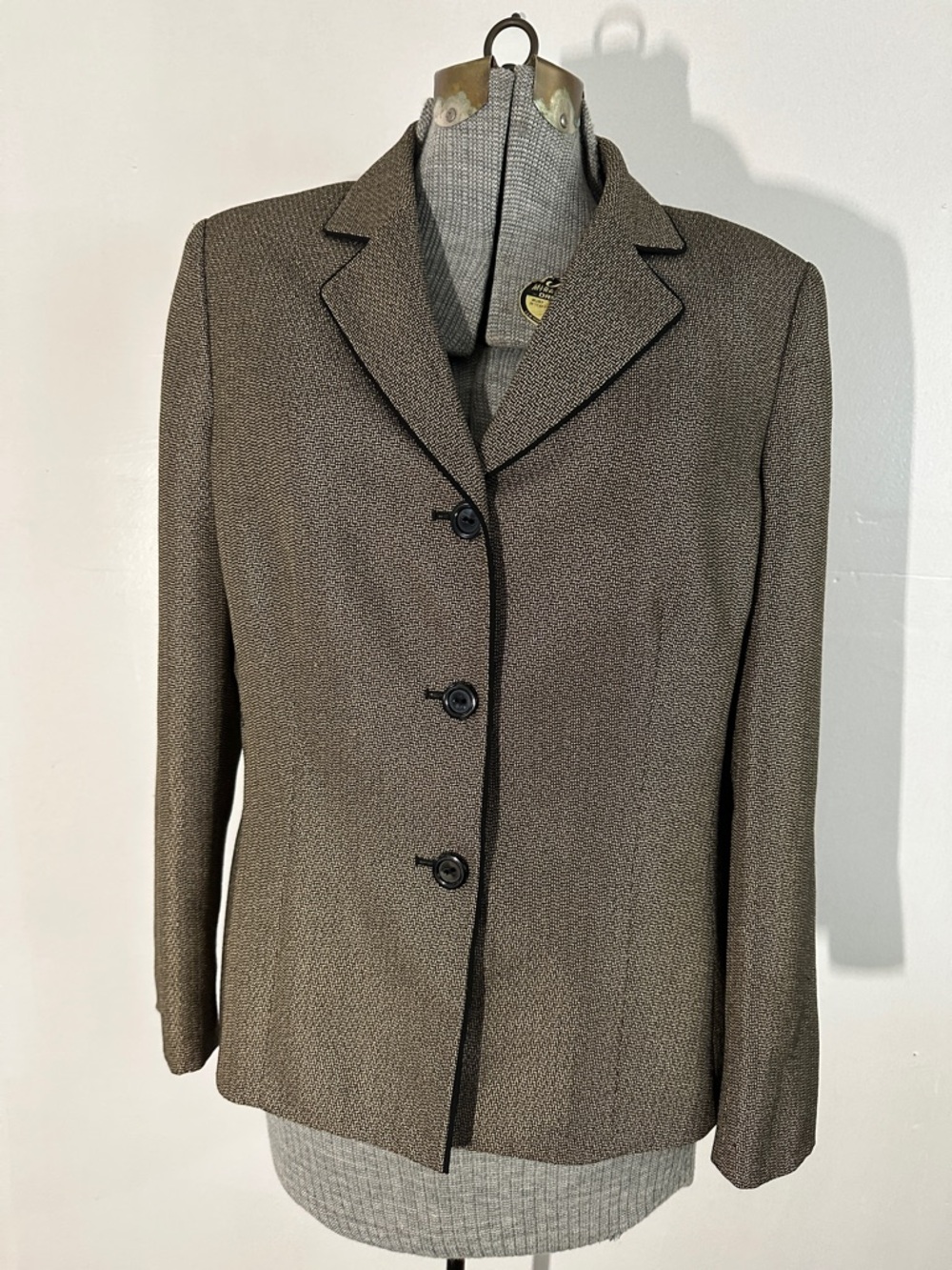 Le Suit Brown Textured Women's Jacket